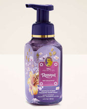 Cargar imagen en el visor de la galería, Rapunzel Gentle & Clean Foaming Hand Soap - Bath & Body Works
