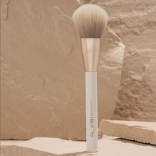 Cargar imagen en el visor de la galería, GloWish All Over Face Powder Brush
