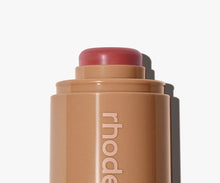 Cargar imagen en el visor de la galería, ||PREVENTA || RHODE pocket blush The natural flush