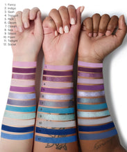 Cargar imagen en el visor de la galería, ||PREVENTA|| By BEAUTY BAY Midnight 42 Colour Palette
