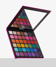 Cargar imagen en el visor de la galería, ||PREVENTA|| BY BEAUTY BAY BRIGHT 42 COLOUR PALETTE
