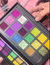 Cargar imagen en el visor de la galería, P.Louise HOCUS POCUS REGAIN FOCUS PALETTE
