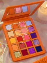 Cargar imagen en el visor de la galería, ||PREVENTA|| The Sun  Palette COSMIC BRUSHES
