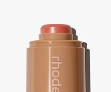 Cargar imagen en el visor de la galería, ||PREVENTA ||  RHODE pocket blush The natural flush
