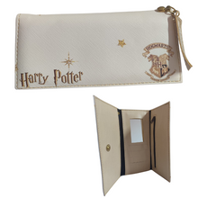 Cargar imagen en el visor de la galería, Cartera Harry Potter
