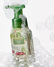 Cargar imagen en el visor de la galería, BATH AND BODY WORKS cider lane
