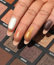 Cargar imagen en el visor de la galería, BY BEAUTY BAY NUDE 42 COLOUR PALETTE
