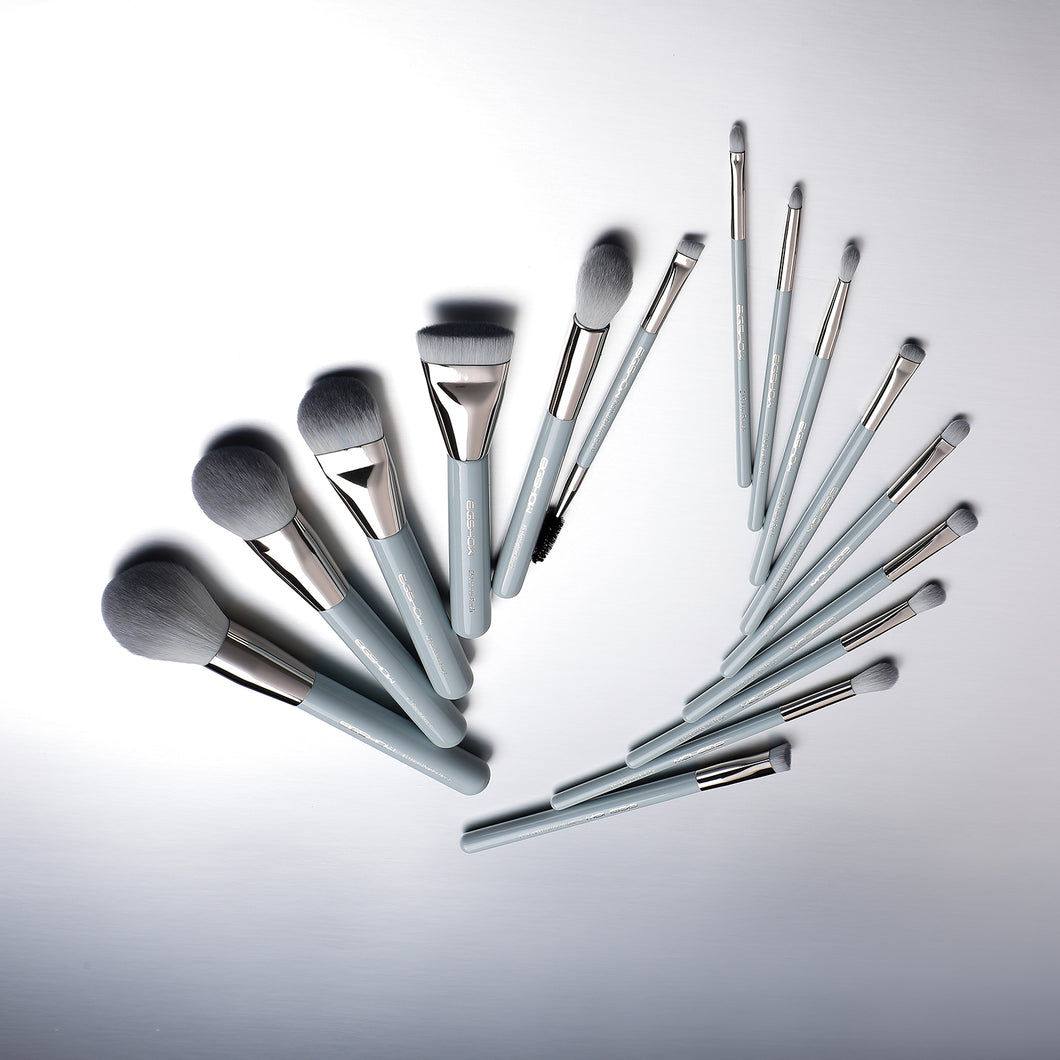 JADE SERIES - 15 PCS MAKEUP BRUSH KIT -  BABY BLUE