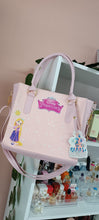 Cargar imagen en el visor de la galería, Bolsa  Disney baby
