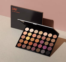 Cargar imagen en el visor de la galería, MORPHE - 35F FALL INTO FABULOUS ARTISTRY PALETTE
