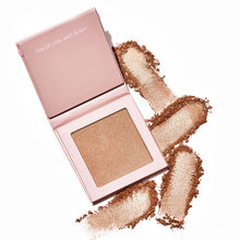 Cargar imagen en el visor de la galería, MOTD - Highlighting Powder Something Magical
