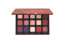 Cargar imagen en el visor de la galería, BLOOMS 15 COLOR EYESHADOW
