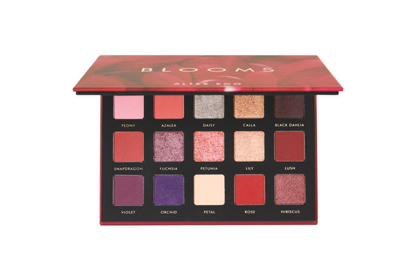 BLOOMS 15 COLOR EYESHADOW